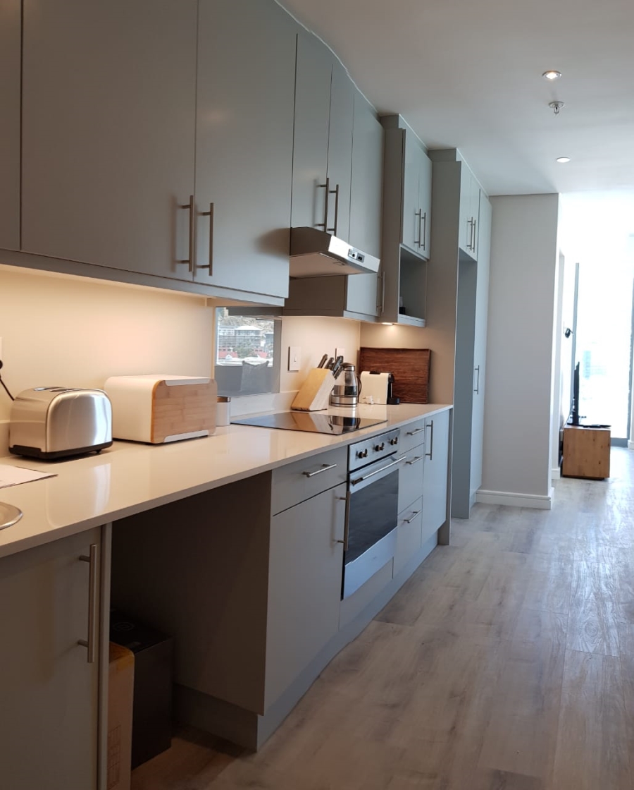 To Let 2 Bedroom Property for Rent in Foreshore Western Cape